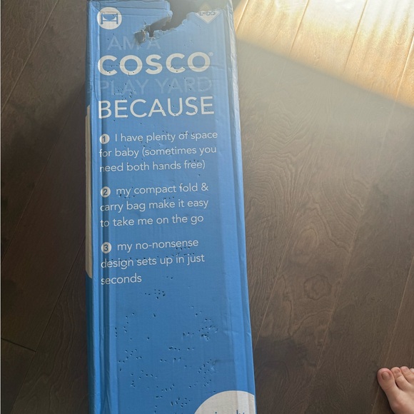 Cosco Blue Play Yard - Picture 2 of 5